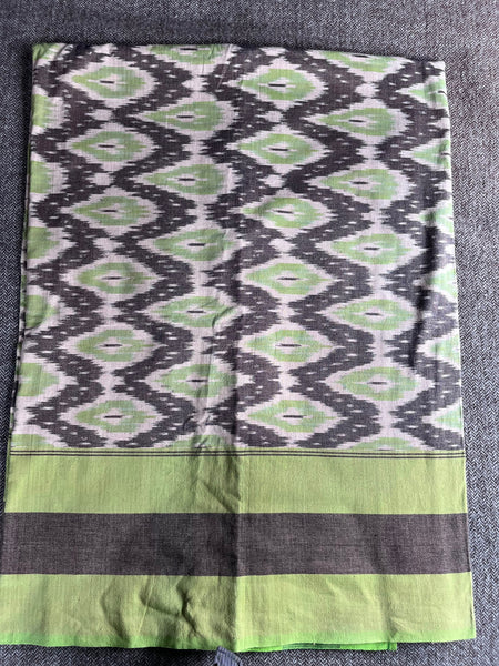 Ikat Green Zigzag Tablecloth
